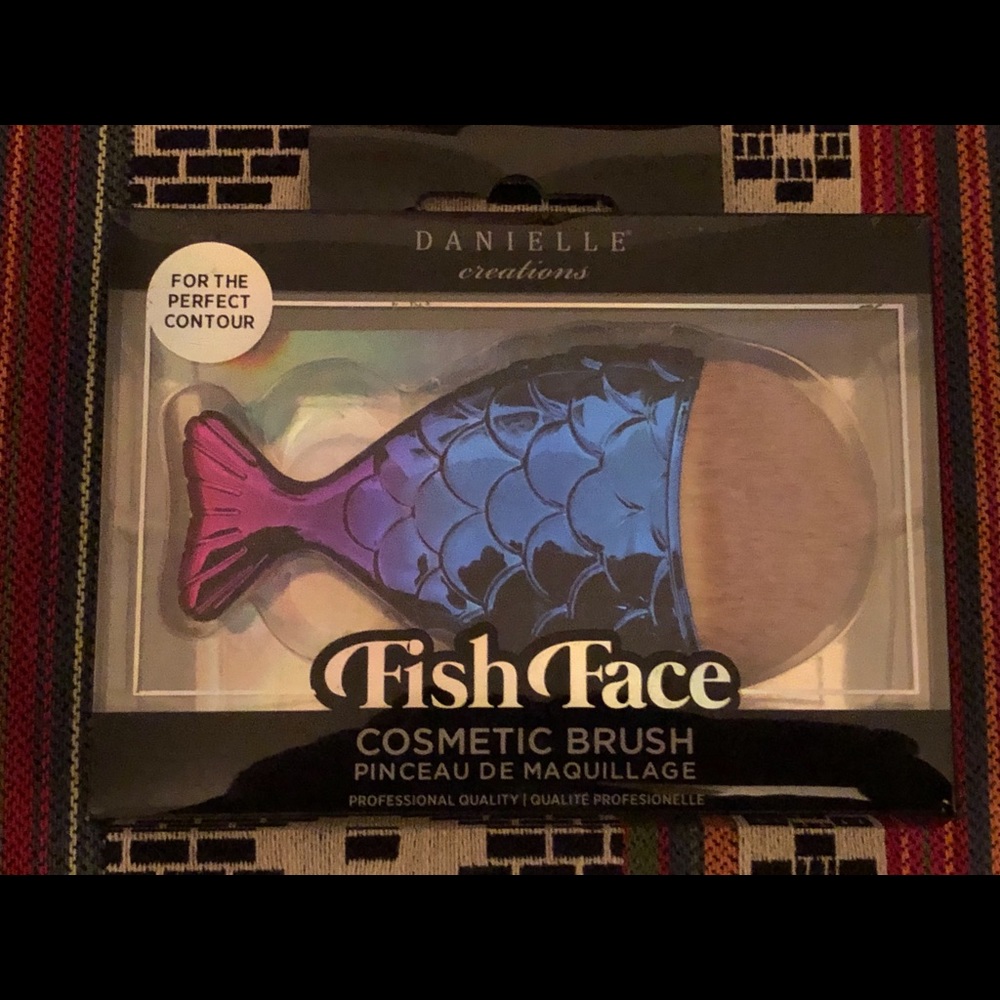 Cosmetic Brush